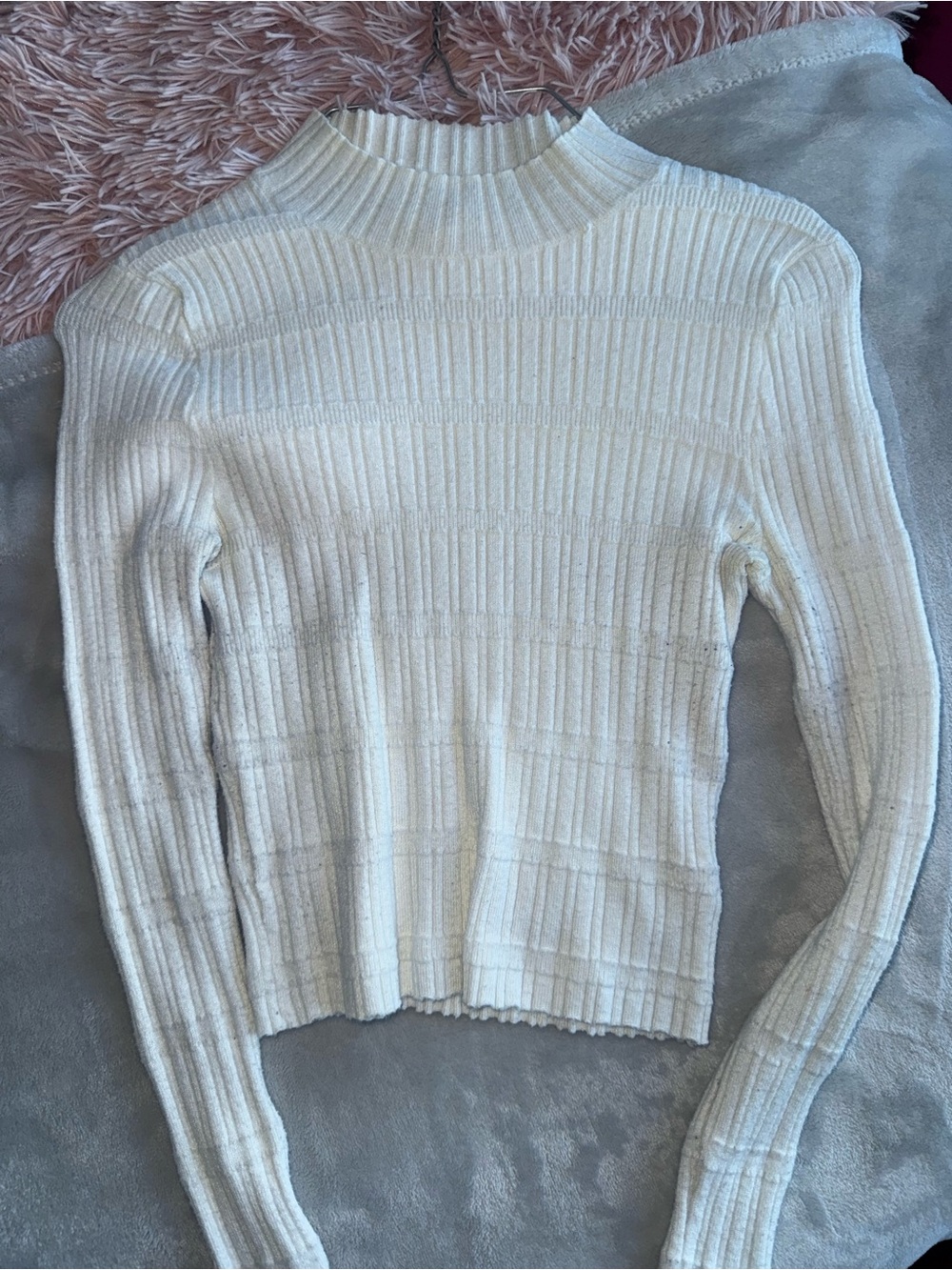 PacSun Cream Ribbed Mock Neck Long Sleeve Top